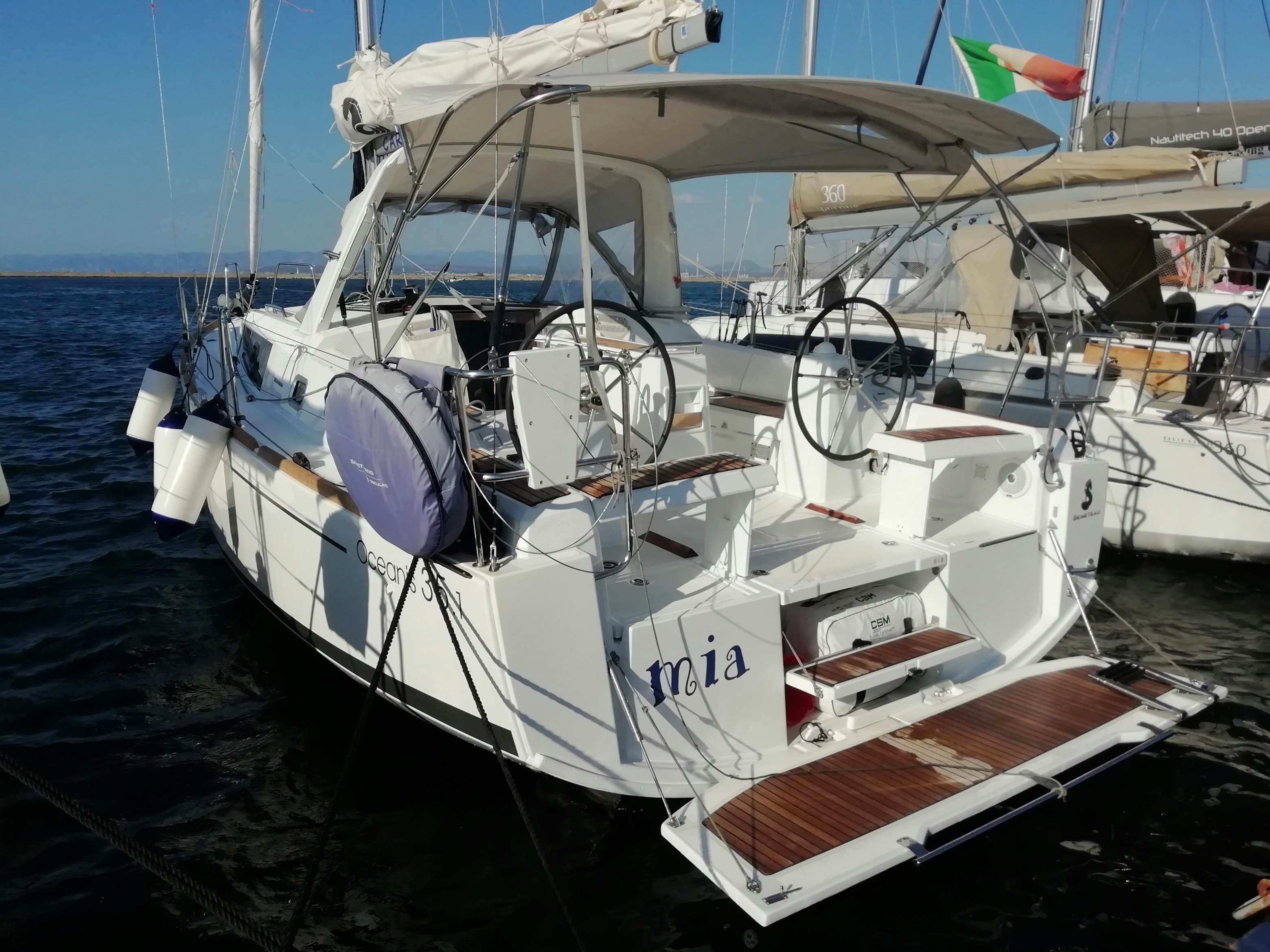 oceanis 35 sailboat