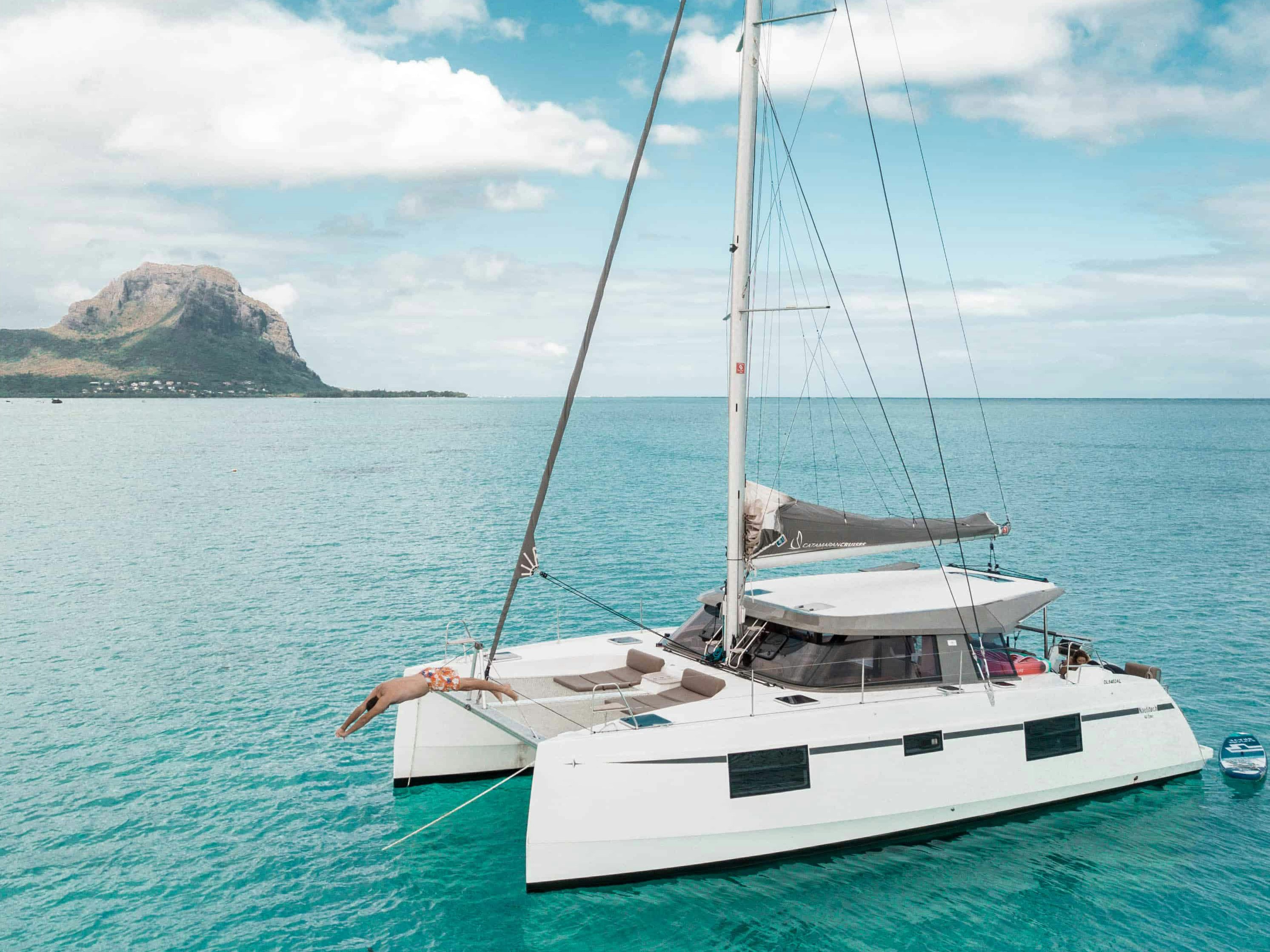 rent catamaran mauritius